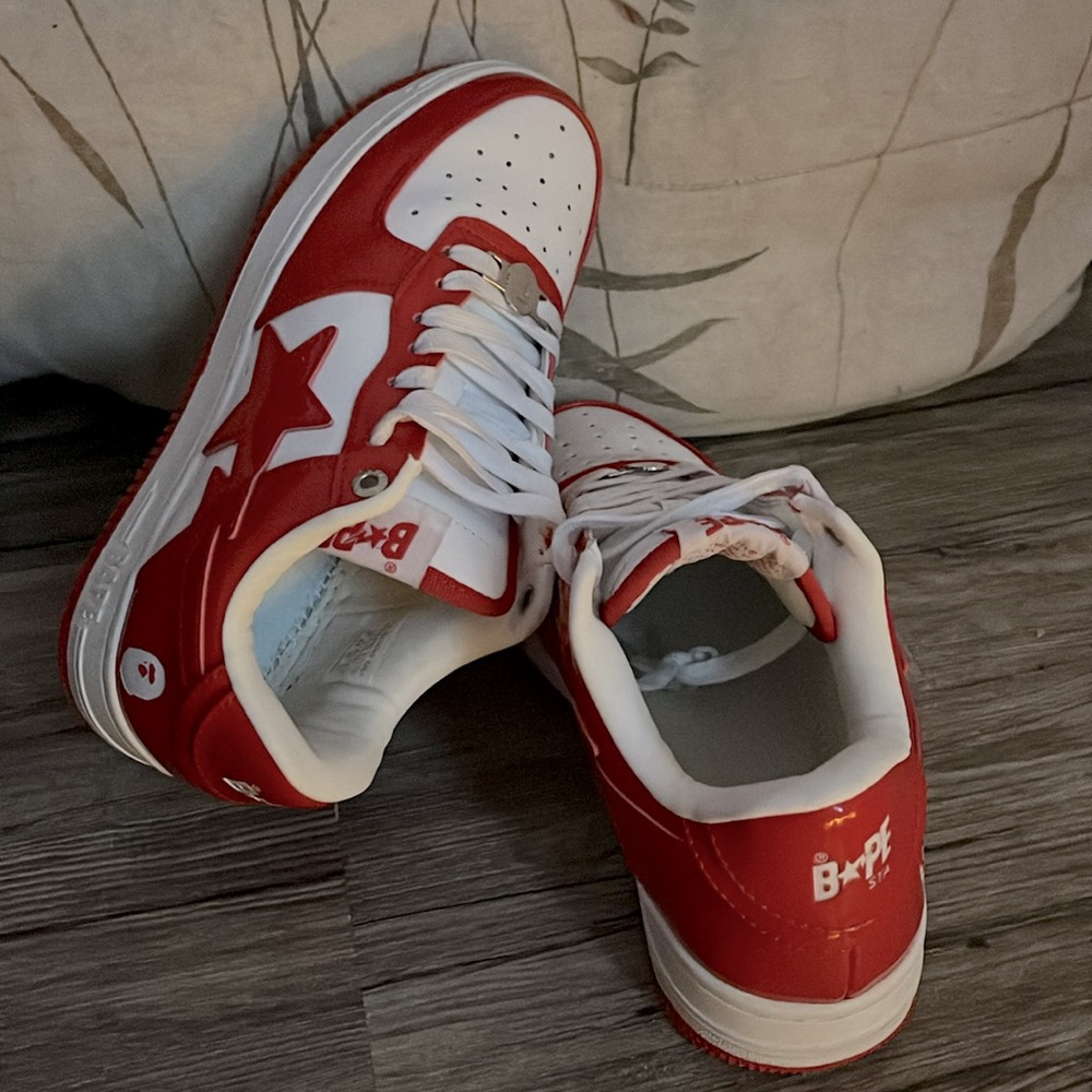 Red & White Bapes - Picture 4 of 4